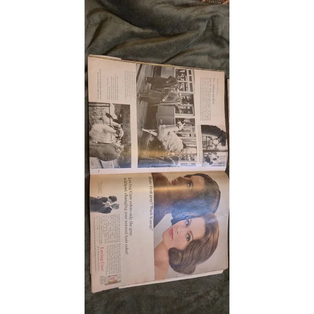 Vintage 1965 LOOK Magazine Lot of 4 JFK‎ Kennedy w/ Protectors & Life Boards